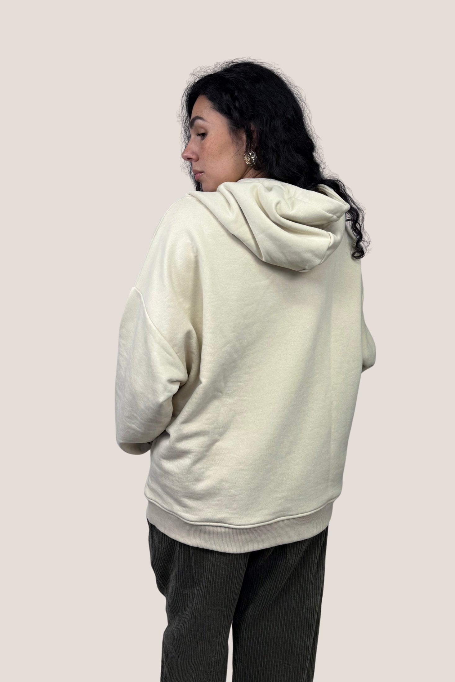 Sudadera capucha beige