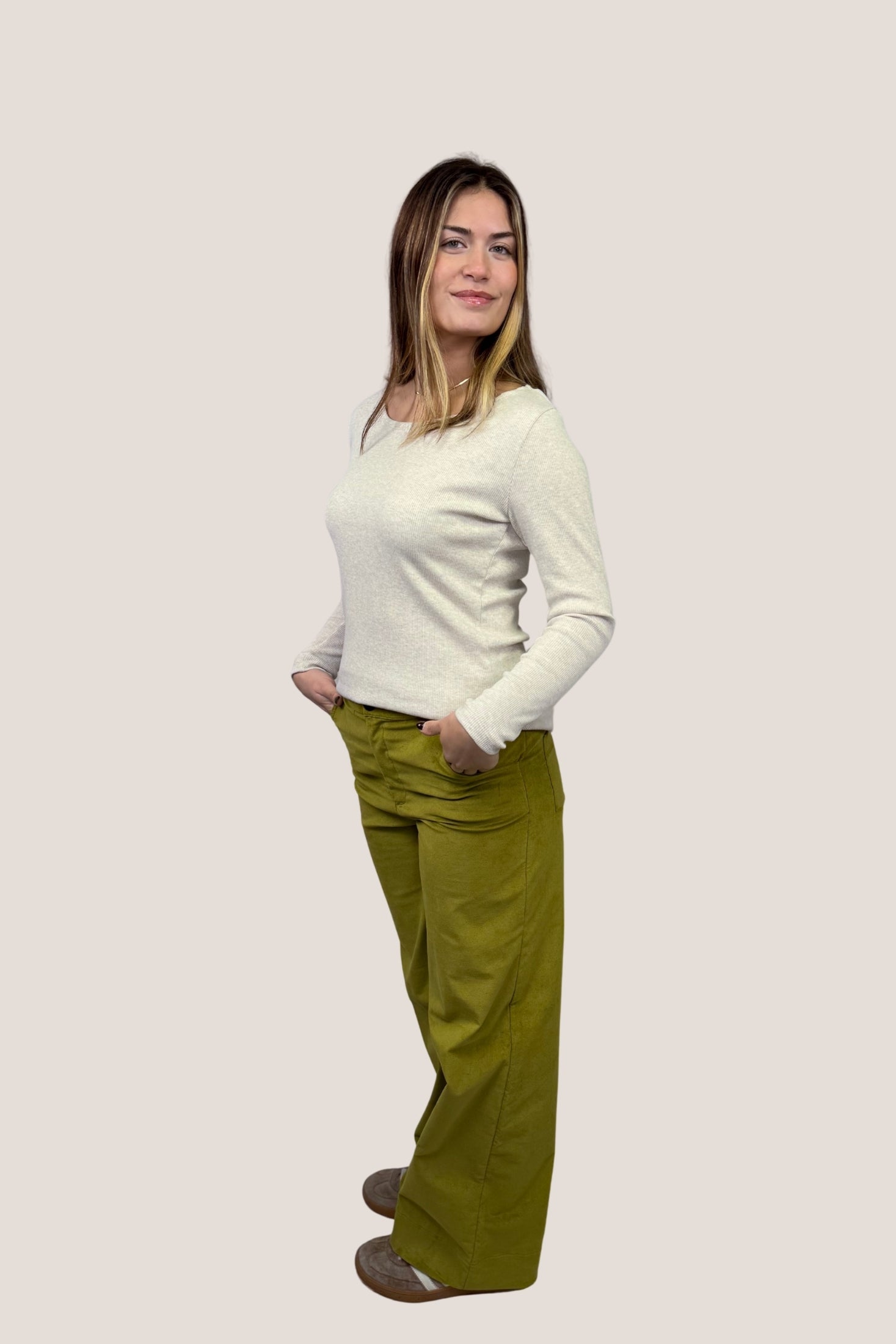 Pantalón velour pistacho