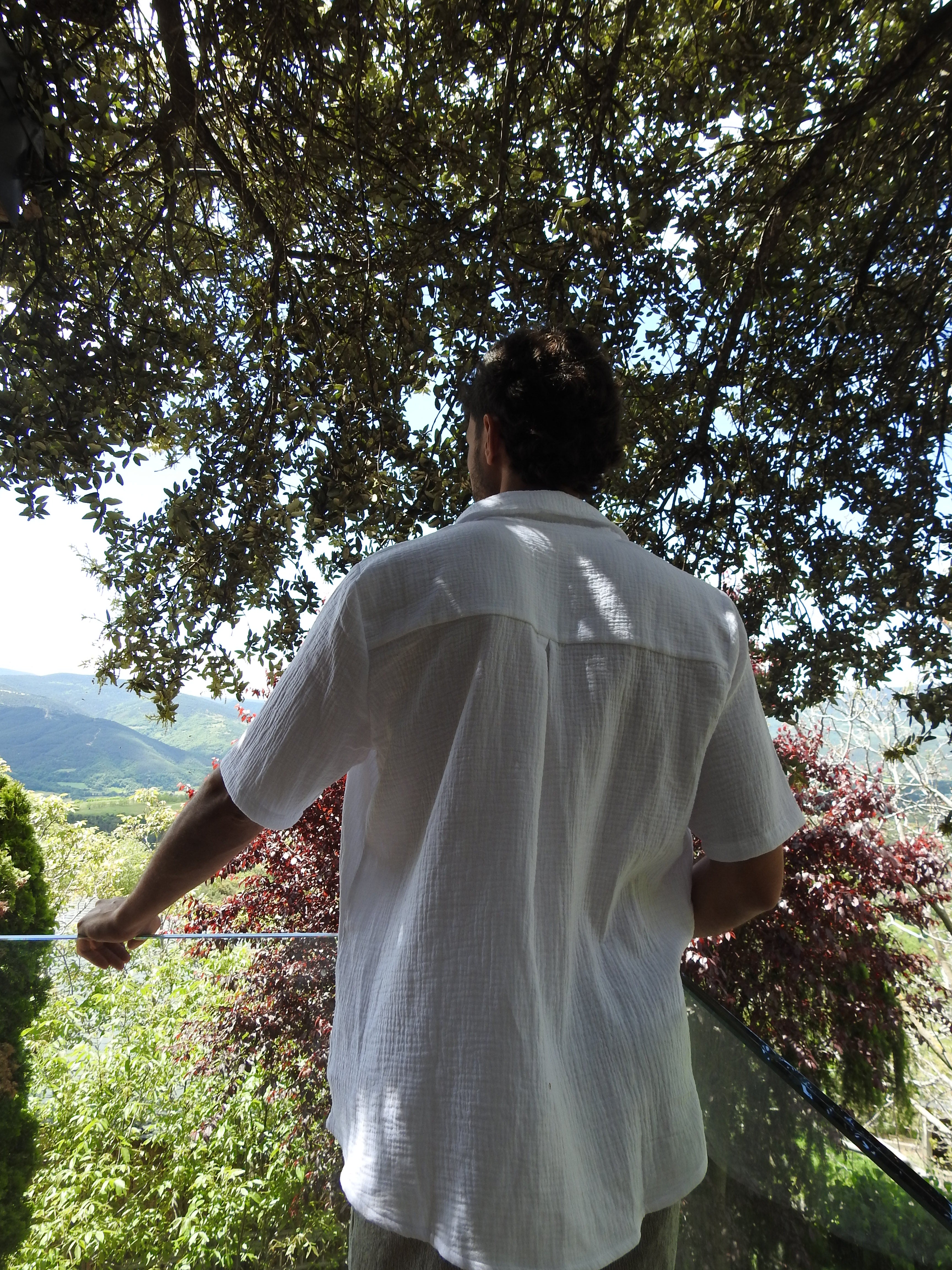 Camisa Ger unisex manga corta blanca