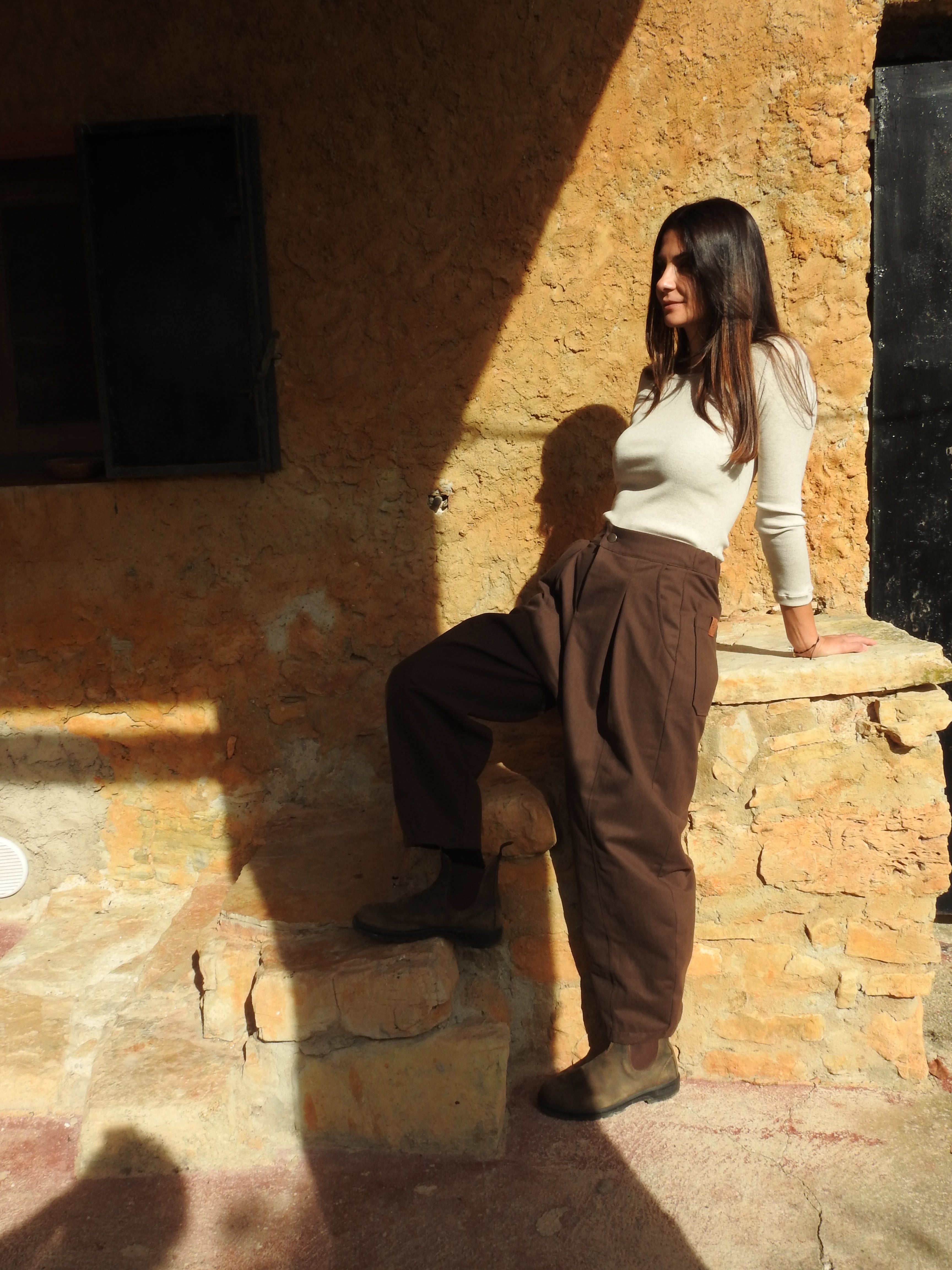 Pantalón barrel marrón