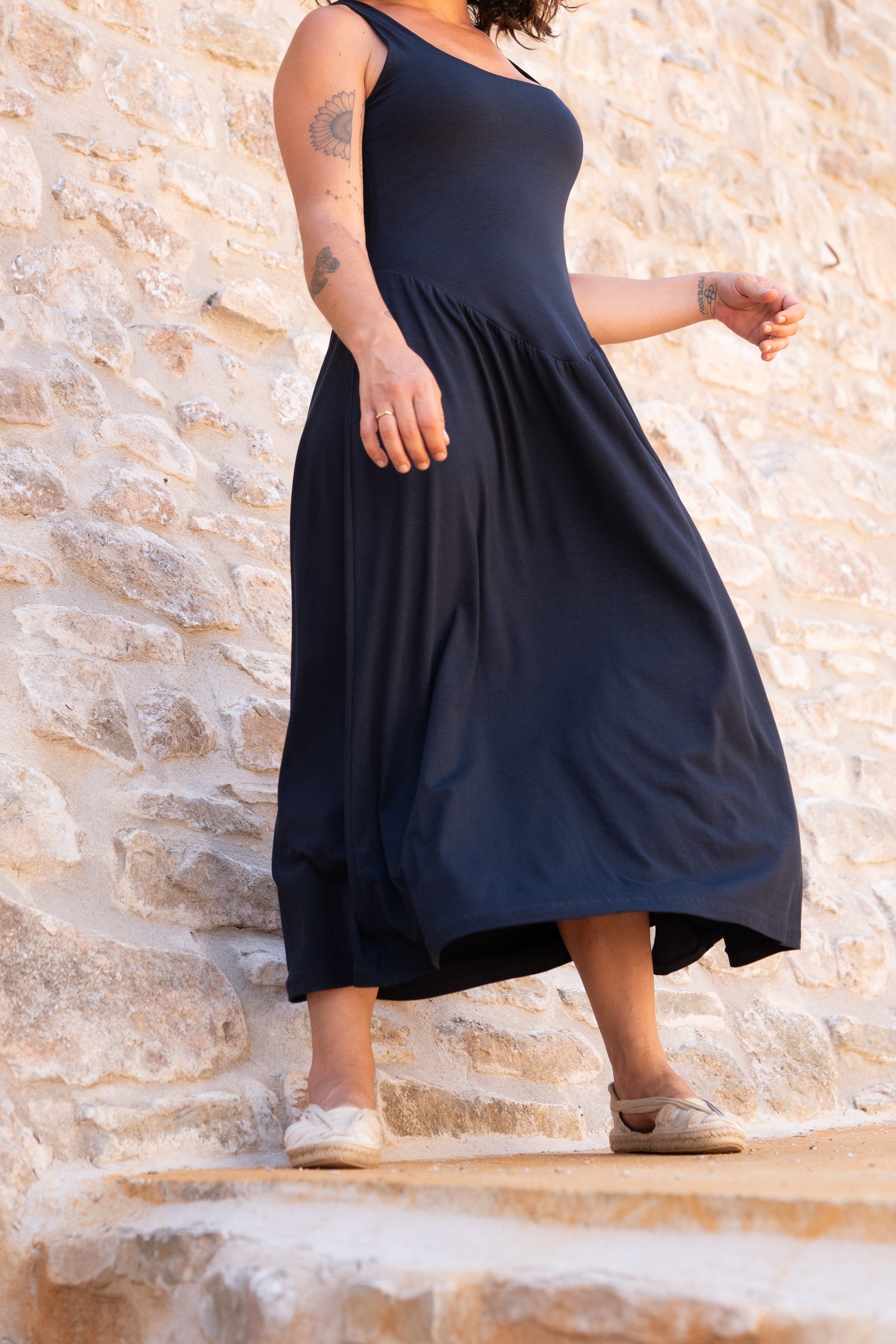 Vestit llarg frunzit blau