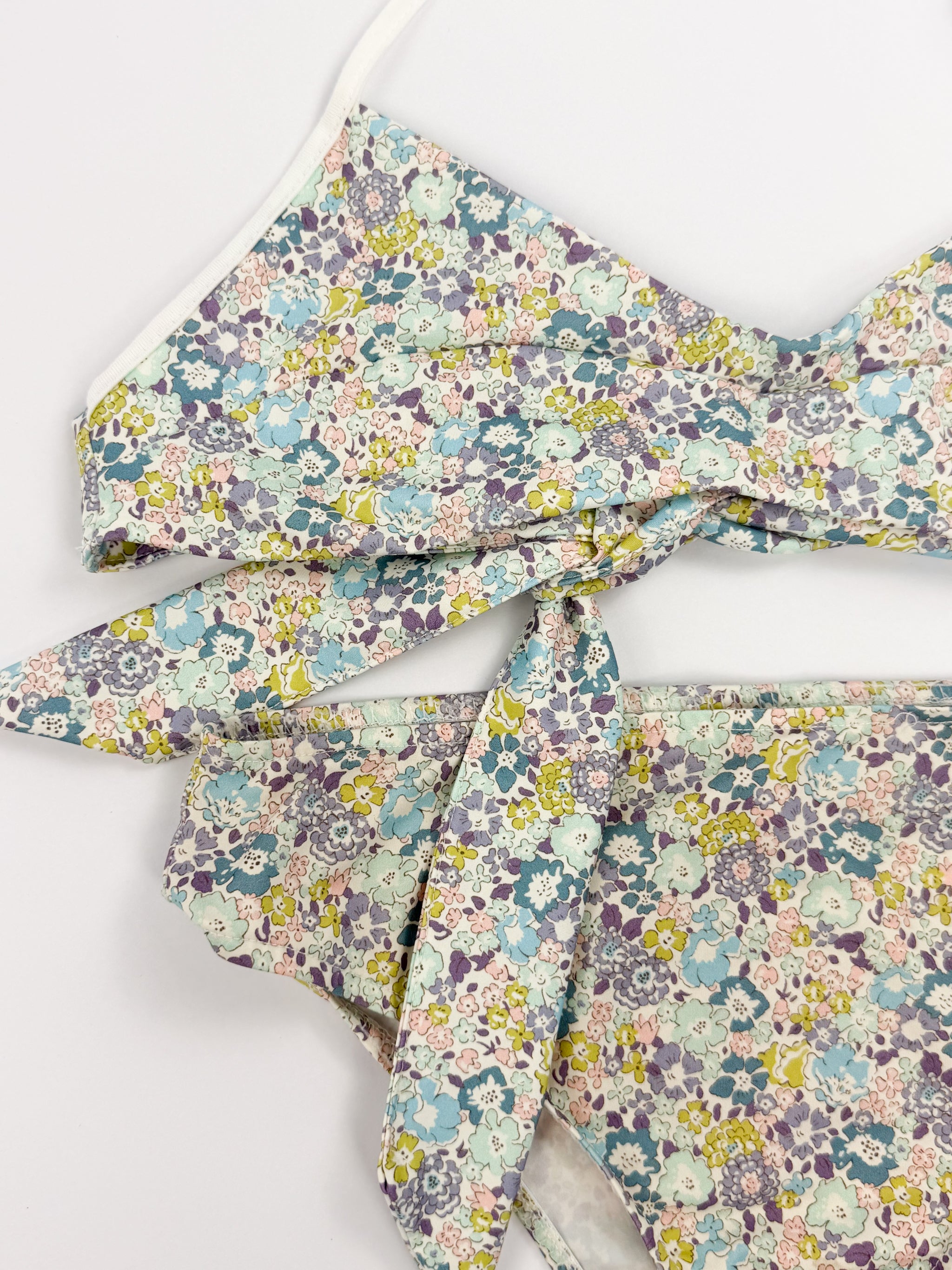 Bikini flores